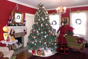 Octagon House Museum's Victorian Christmas Night
